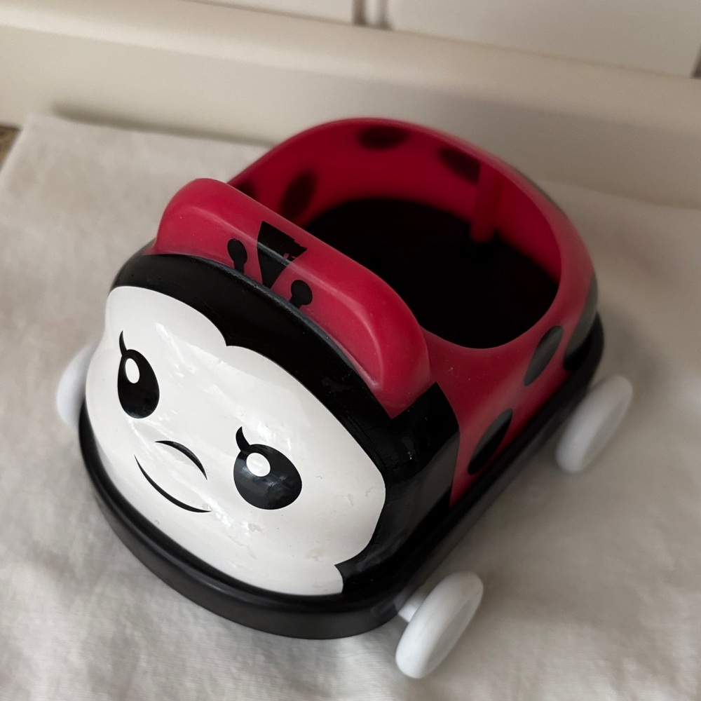 Lil’ Cutesies Red Ladybug Doll with Ride-On Buggie Car - Picture 9 of 12